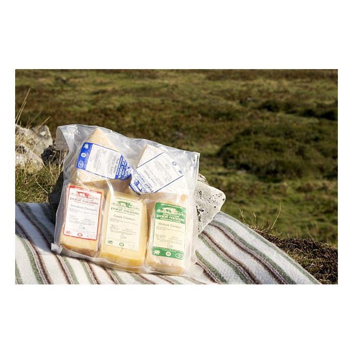 No Frills Cheeseboard